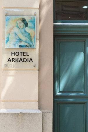 Hotel Arkadia Pécs Exteriör bild
